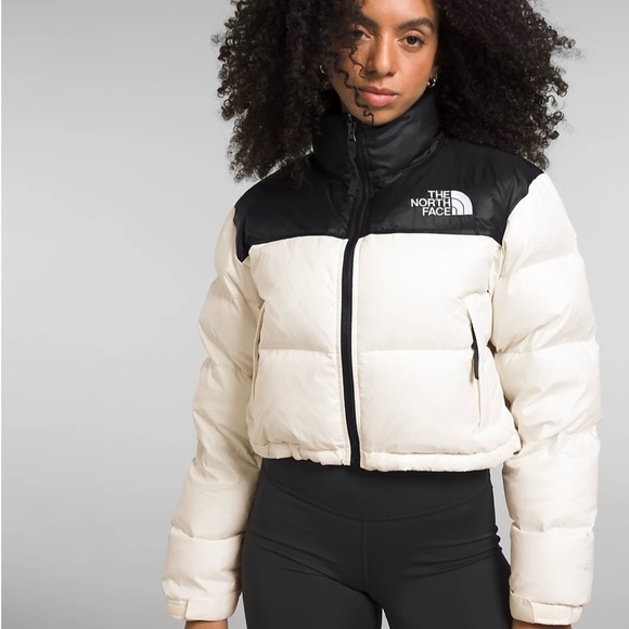 The North Face Nuptse Short Jacket - Picture 3 of 7